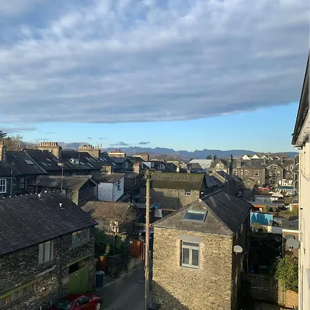 شقة The Maisonette - Windermere, With Parking ويندرمير