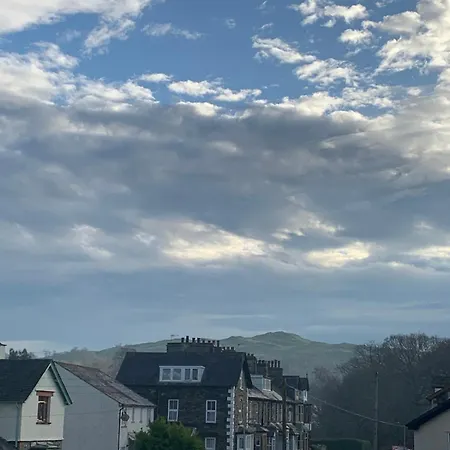 The Maisonette - Windermere, With Parking * 윈더미어