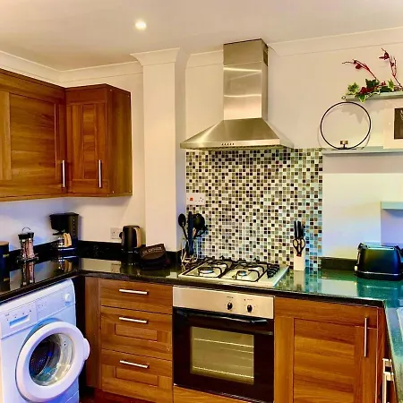 The Maisonette - Windermere, With Parking